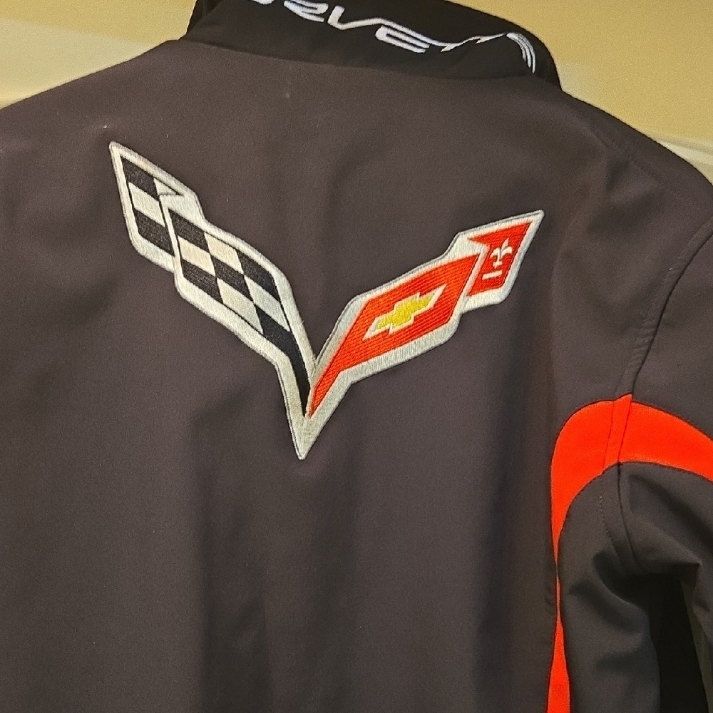 Calhoun Women's Corvette Black and Red Bomber Jacket - Picture 4 of 8